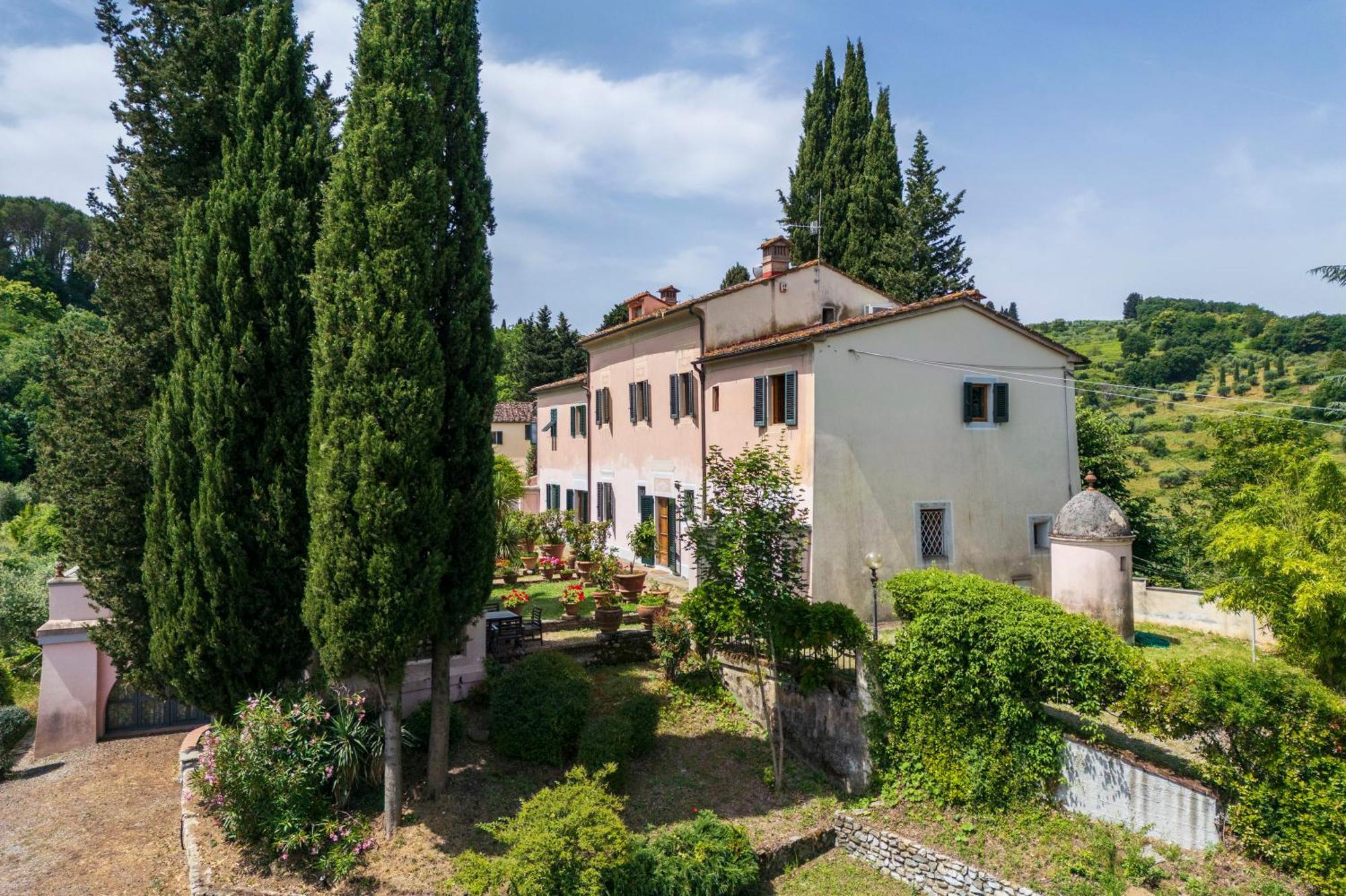 Il Gamburlaccio Pistoia Luaran gambar